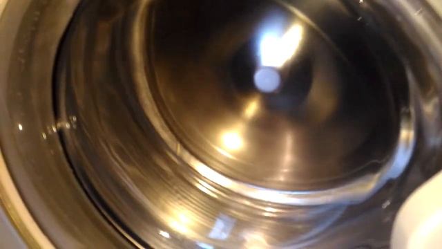 Стиральная машина INDESIT EcoTime IWSD 6105 B CIS.L. Первый запуск без белья. Отжим 800 об/мин.