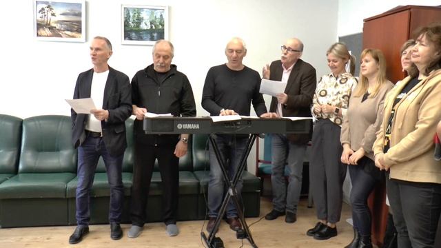 ... когда учителя запели. С днем рождения, Наталья Владимировна! смотреть онлайн