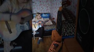 Каждый камень вы в меня с призреньем бросите на гитаре