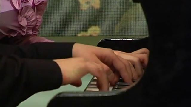 Михаил Бурцев, Алина Джаватова - "Норвежский танец" смотреть онлайн