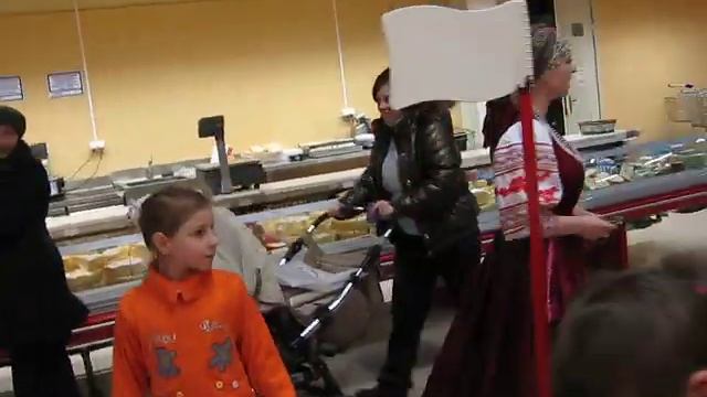 Частушки на Масленицу в Молнии смотреть онлайн