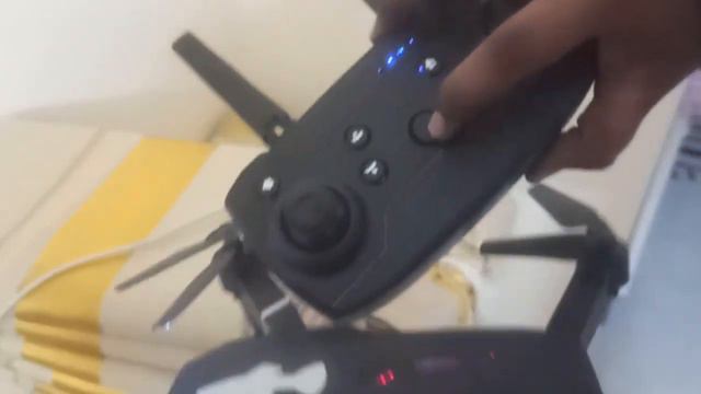 E88 pro max drone review and how to do 360degree flip смотреть онлайн