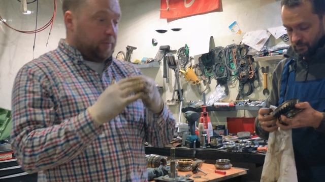 СОБРАЛ РЕДУКТОР ИЗ ХЛАМА. Mercury MerCruiser Bravo One смотреть онлайн