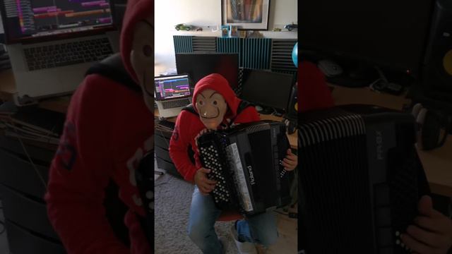 Bella Ciao (La Casa De Papel) - Accordion instrumental - by Vladan Jovanovic смотреть онлайн