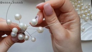 Веточка из бусин на ювелирной проволоке
