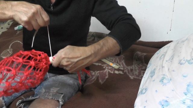 Макраме. Сетка для луз бильярдного стола часть 7 смотреть онлайн