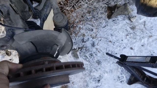 мазда премаси проточил передние тормозные диски ставлю