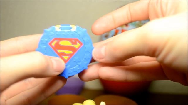 Гигантский Киндер сюрприз 220 грамм сравнение с Киндер Макси и Нвогодними киндерами 2018 смотреть онлайн