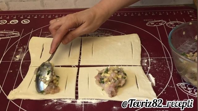 Хрустящие лодочки с начинкой из слоеного теста! смотреть онлайн