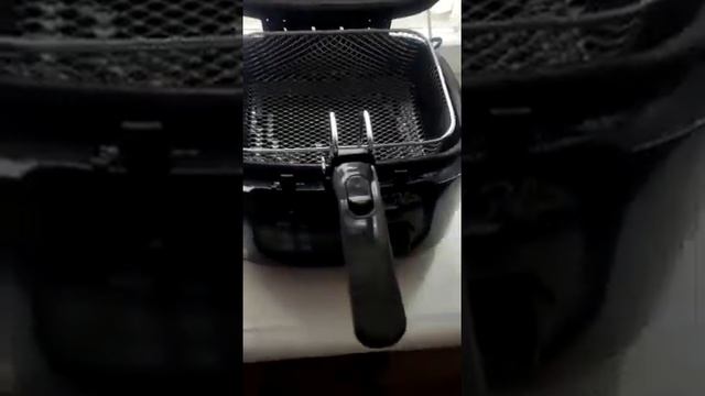 Как делать картошку фри. Фритюрница Endever #shorts смотреть онлайн