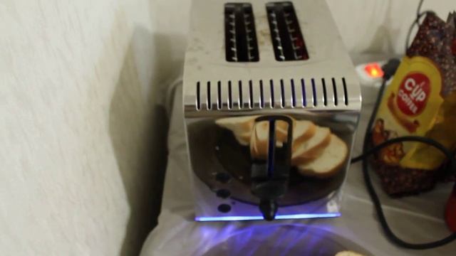 Тостер Russell Hobbs Buckingham 20740-56 смотреть онлайн