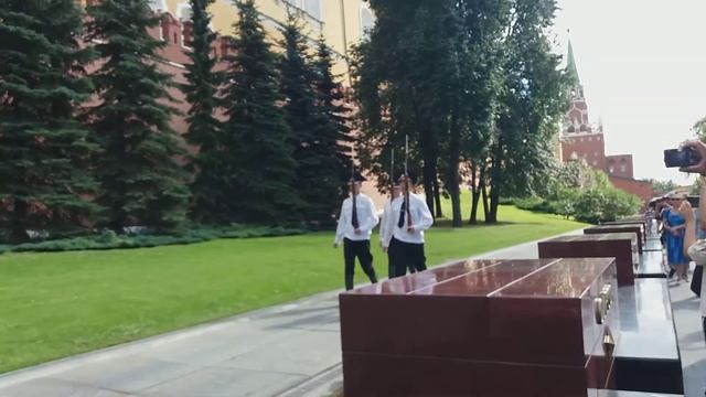 Блог из Александровского сада - Смена караула смотреть онлайн