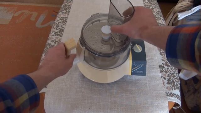 Funktionstest-Küchenmaschine RONIC 20 -Food Processor 700W смотреть онлайн