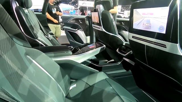 All New 2022 Cadillac Lyriq EV - Exterior And Interior смотреть онлайн