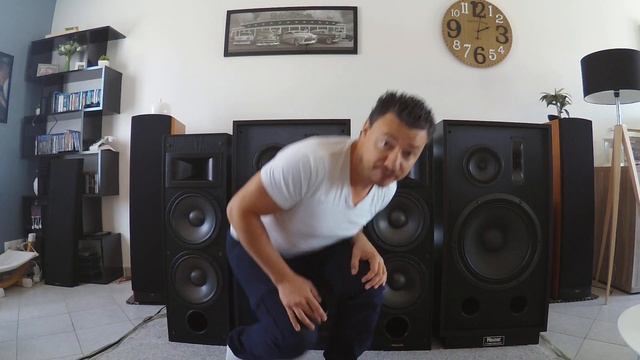 Klipsch KG 5.5 Vs Magnat Transpuls 1500 on Rock смотреть онлайн