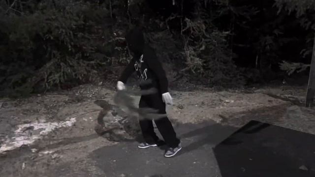 ПЕРВОЕ ВИДЕО/УЧИМ НОВЫЕ ТРЮКИ НА ТРЮКОВОМ САМОКАТЕ смотреть онлайн