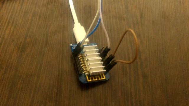 DeepSleep + NodeMCU + BLYNK + DHT22 = отправка температуры и влажности (режим энергосбережения)