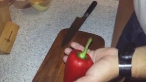 Как почистить болгарский перец