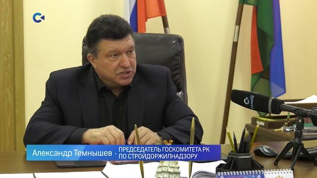 Тротуары Петрозаводска превратились в каток, а крыши украсил частокол сосулек смотреть онлайн