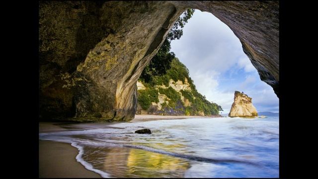 Морской грот. Музыка Владимира Плотникова. смотреть онлайн