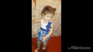 Брат сестра танцуют