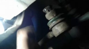 Как выбить рулевые тяги на классике где нет доступа  съёмнику(метод)