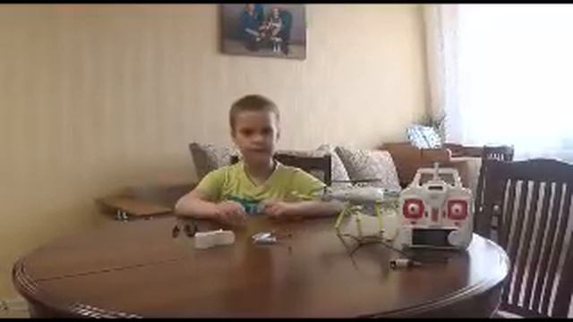 Квадрокоптер Syma X5HW обзор смотреть онлайн
