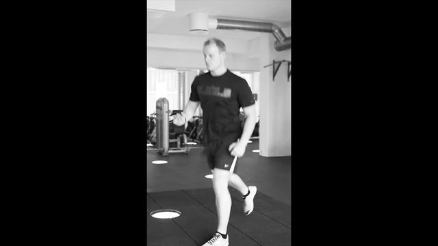 Jumping lunges смотреть онлайн