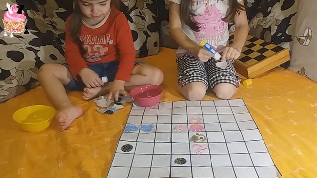 Аппликация из Бумаги для Детей. Шахматная доска своими руками! Шахматы для малышей смотреть онлайн