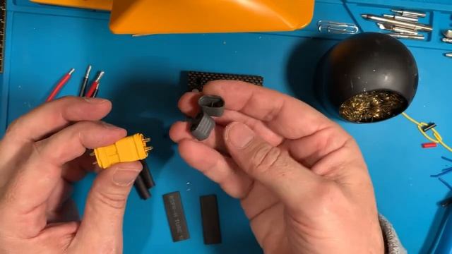 Soldering Tutorial смотреть онлайн