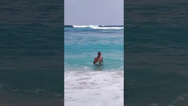 мой любимый сыночек Артур в Индийском океане🤗 смотреть онлайн