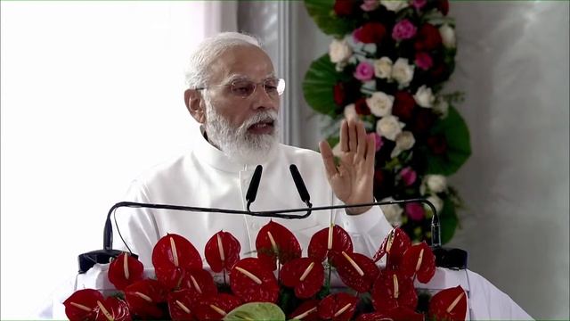 PM Modi's address at the inauguration of Kushinagar International Airport in Uttar Pradesh | PMO смотреть онлайн