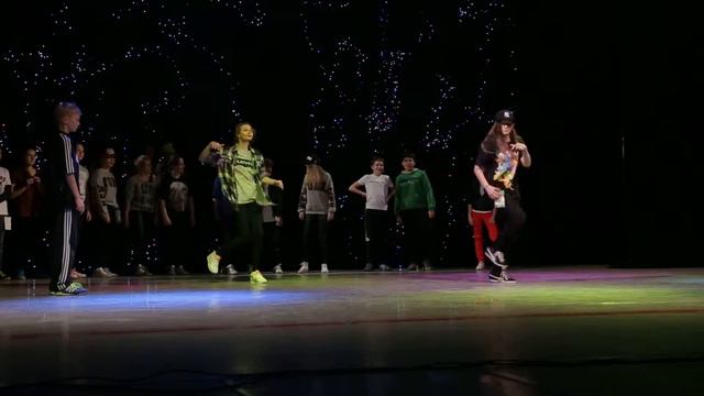 Танцевальный батл смотреть онлайн