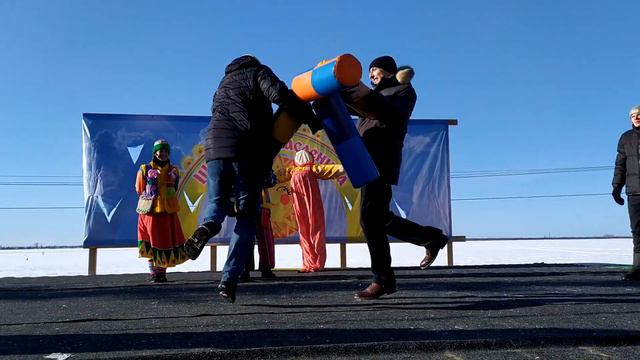 Влог - Масленица. Проводы русской зимы на севере. смотреть онлайн