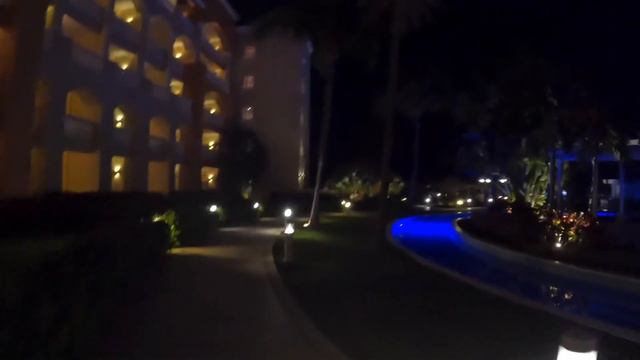 Evening walk and travel tips at Iberostar Rose Hall Suites Jamaica Jan 2024 смотреть онлайн