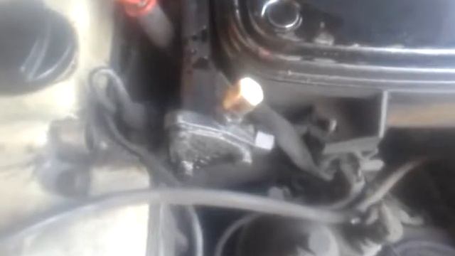 Мерседес двигатель М104 сапунит