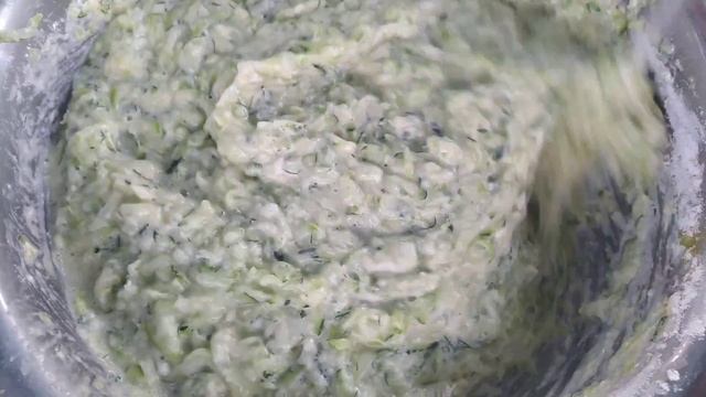 ГОТОВИМ НА КОСТРЕ!!! АЛАДЬИ ИЗ КАБАЧКОВ, ЦУКИНИ. ГОТОВИМ НА ПРИРОДЕ!!!. ОЧЕНЬ ВКУСНЫЕ. смотреть онлайн