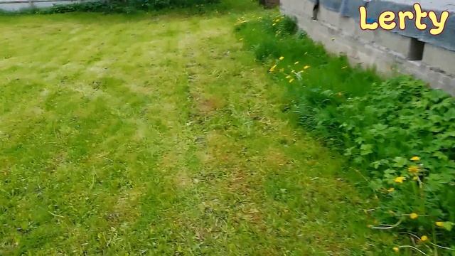 Бурение скважины на нашем участке. Раздавили куст шиповника( смотреть онлайн