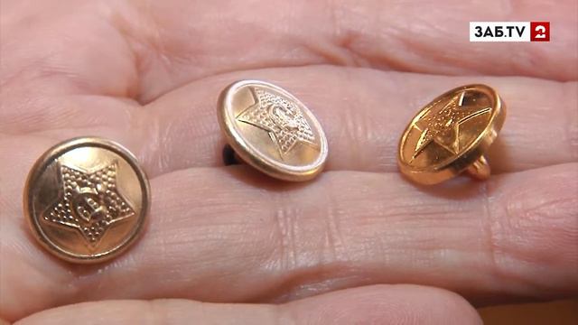 Читинский модельер потертые пуговицы ценит больше,чем новые смотреть онлайн