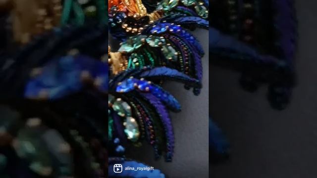 брошь из бисера бусина и пайеток" Петушок". смотреть онлайн