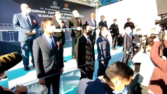 Diyarbakır'da Devegeçidi Köprüsü ve bağlantı yolları açılışı gerçekleştirildi. смотреть онлайн