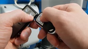 Настраиваем универсальный пульт для ворот и шлагбаумов Gant