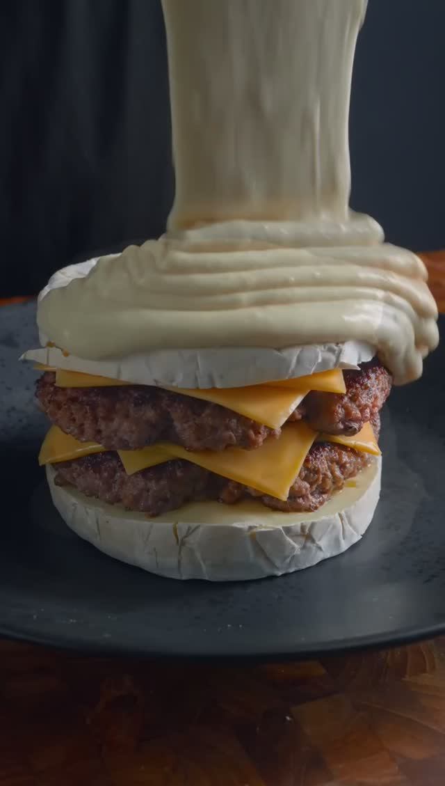 МЕГА СЫРНЫЙ БУРГЕР | АСМР кулинария и еда смотреть онлайн