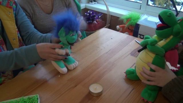 Давайте поиграем в троллей смотреть онлайн