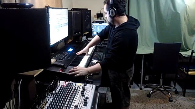 Kurzweil K2500X - Little demo смотреть онлайн