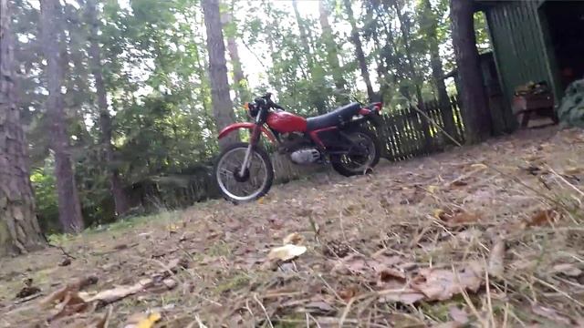 Honda xl 250 s Cold start |Original, never rebuild engine| смотреть онлайн
