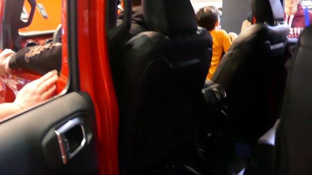 Автошоу Ottawa 2019 Хонда Паспорт, Гладиатор, Велостер N (part 1) смотреть онлайн