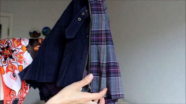 ASMR- ПОКАЗ " МИНИ -ЮБКИ" ШЕПОТ/ASMR MINISKIRT WHISPERING смотреть онлайн