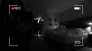 КЛОУН ОНО ПОПАЛСЯ!! СКРЫТЫЕ КАМЕРЫ ЗАСНЯЛИ ОНО В ОТЕЛЕ в 3 НОЧИ! ЗАЛЕЗ В НАШ НОМЕР Звоним в ПОЛИЦИЮ