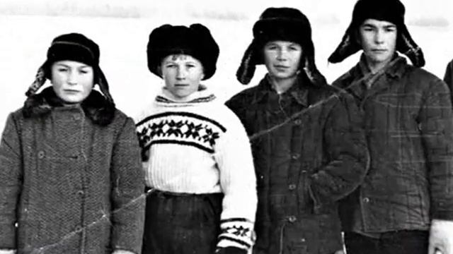 Домик окнами в сад Семёновы смотреть онлайн